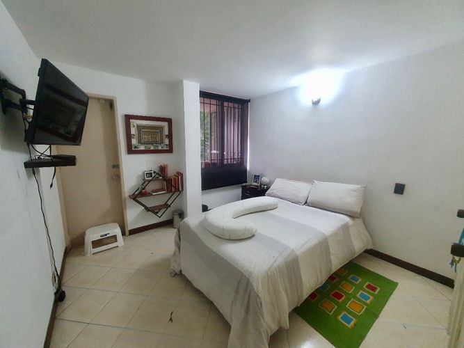 Apartamento de 3 alcobas en venta en El Poblado, Medellín, 142 m² · foto 12 de 18