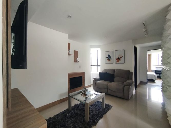 Apartamento de 3 alcobas en arriendo en Transversal Inferior, Medellín, 105 m² · foto 6 de 17