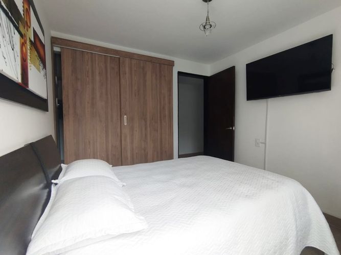 Apartamento de 3 alcobas en arriendo en Transversal Inferior, Medellín, 105 m² · foto 11 de 17