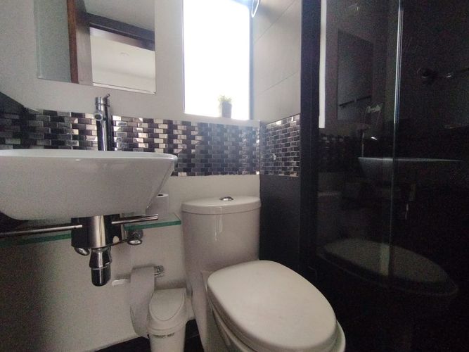 Apartamento de 3 alcobas en arriendo en Transversal Inferior, Medellín, 105 m² · foto 16 de 17