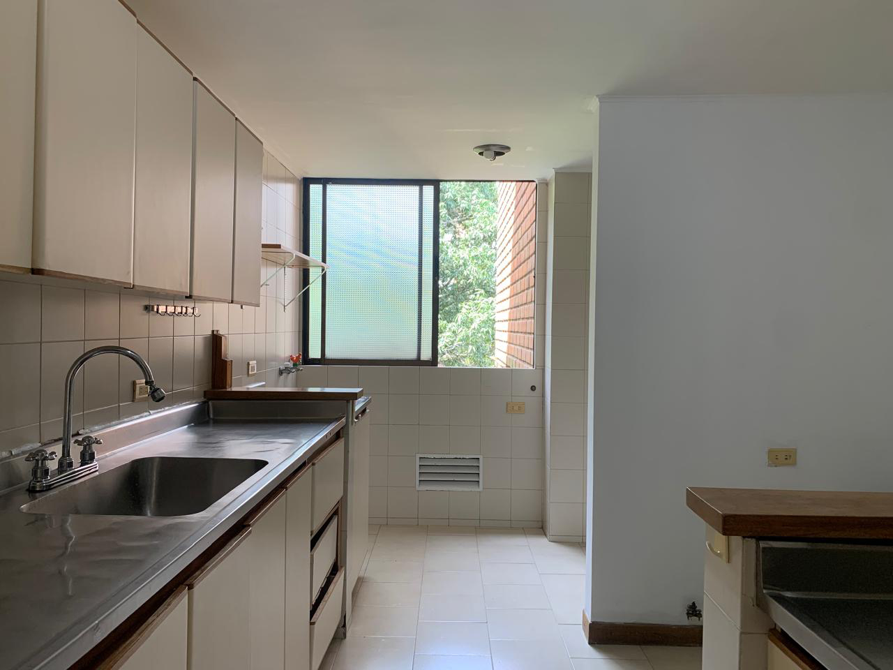 Apartamento en venta en Alejandria, Medellín · foto 5 de 19