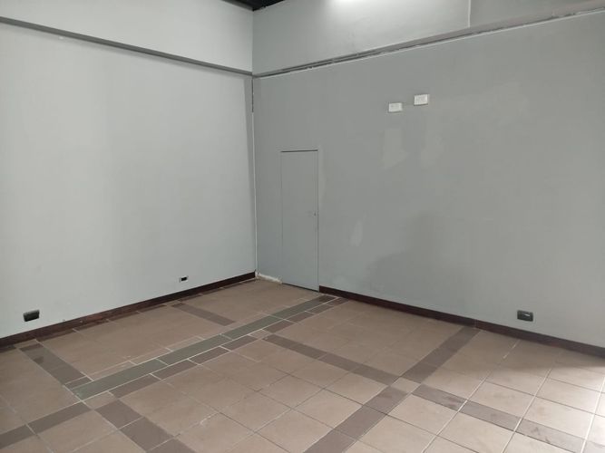 Local en arriendo en Loma Del Escobero, Envigado, 185 m² · foto 3 de 16
