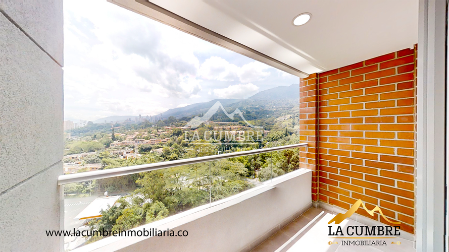 Apartamento de 3 alcobas en arriendo en Loma Del Escobero, Envigado, 115 m² · foto 8 de 14