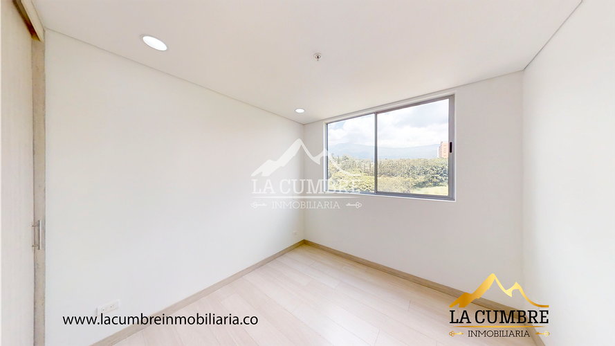 Apartamento de 3 alcobas en arriendo en Loma Del Escobero, Envigado, 115 m² · foto 11 de 14