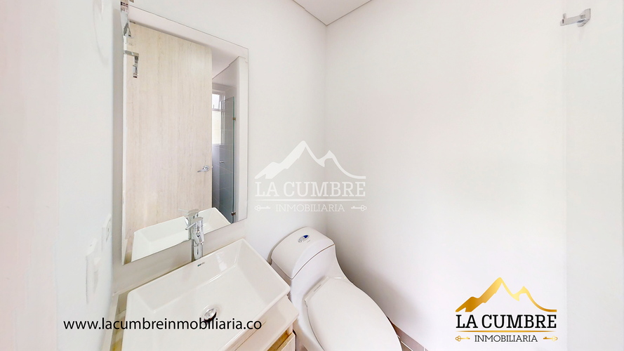 Apartamento de 3 alcobas en arriendo en Loma Del Escobero, Envigado, 115 m² · foto 13 de 14