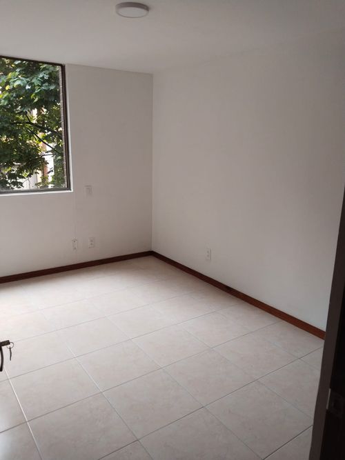 Apartamento de 3 alcobas en venta en Santa Catalina, Envigado, 106 m² · foto 3 de 10