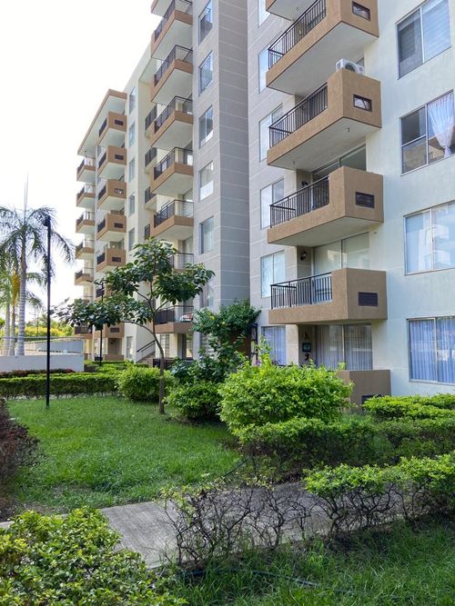 Apartamento de 2 alcobas en venta en Ricaurte, 60 m² · foto 2 de 20