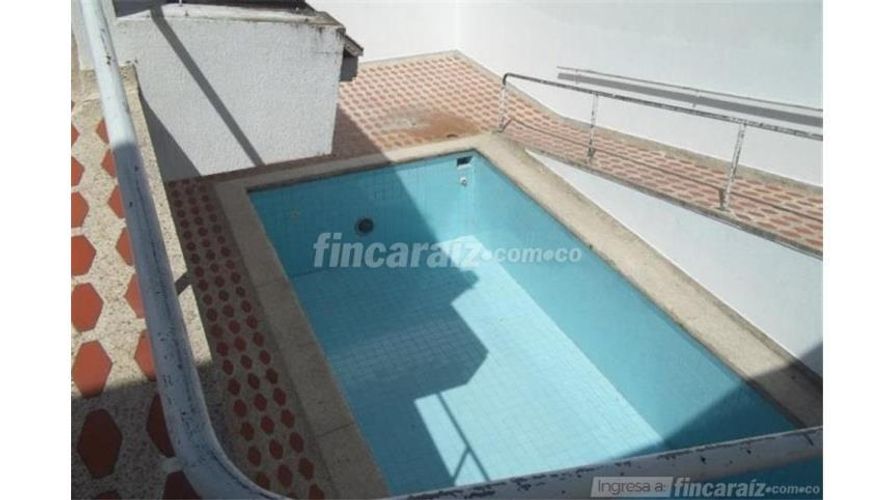 Casa de 5 alcobas en venta en Las Mercedes, Palmira, 282 m² · foto 3 de 20