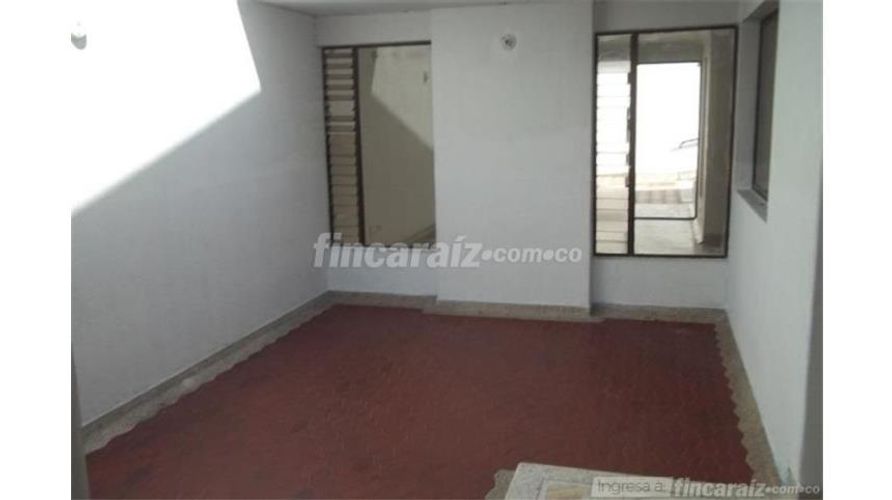 Casa de 5 alcobas en venta en Las Mercedes, Palmira, 282 m² · foto 7 de 20