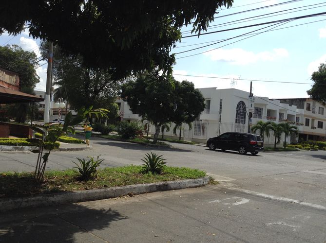 Casa de 5 alcobas en venta en Las Mercedes, Palmira, 282 m² · foto 14 de 20
