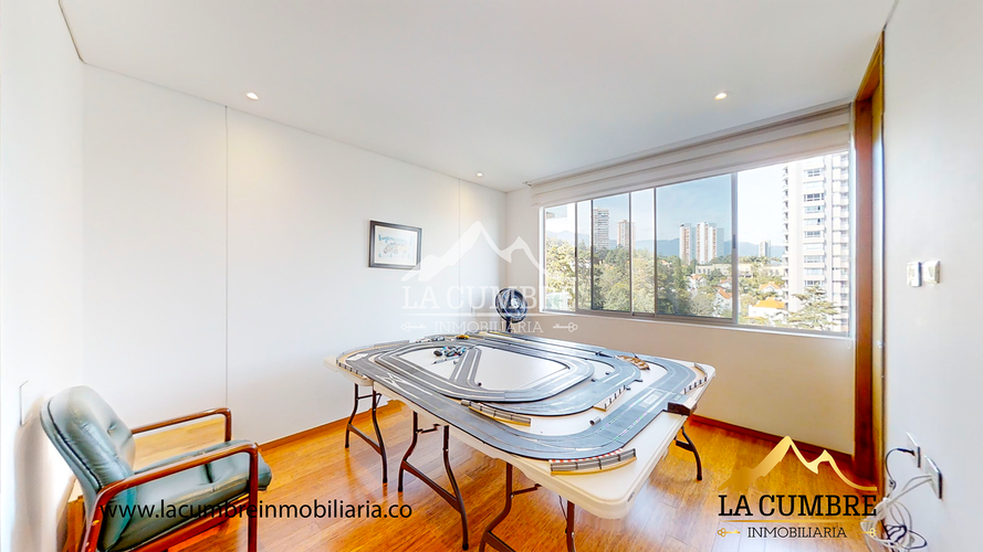 Apartamento en venta en El Tesoro, Medellín · foto 14 de 15