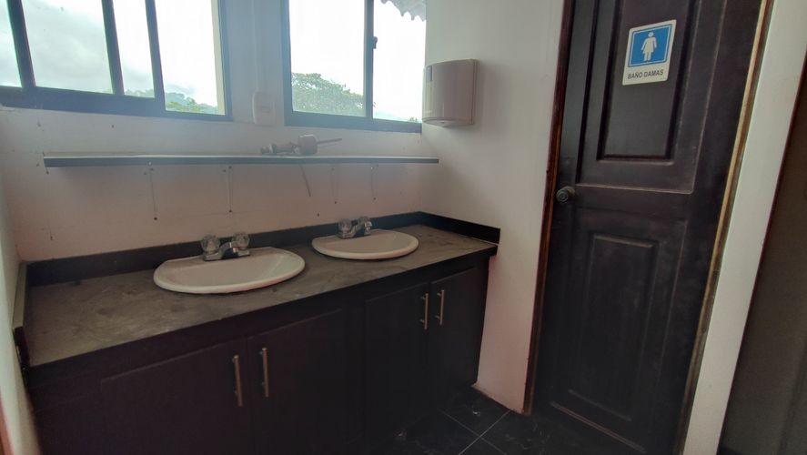 Local en arriendo en Avenida Santander, Manizales, 200 m² · foto 14 de 24