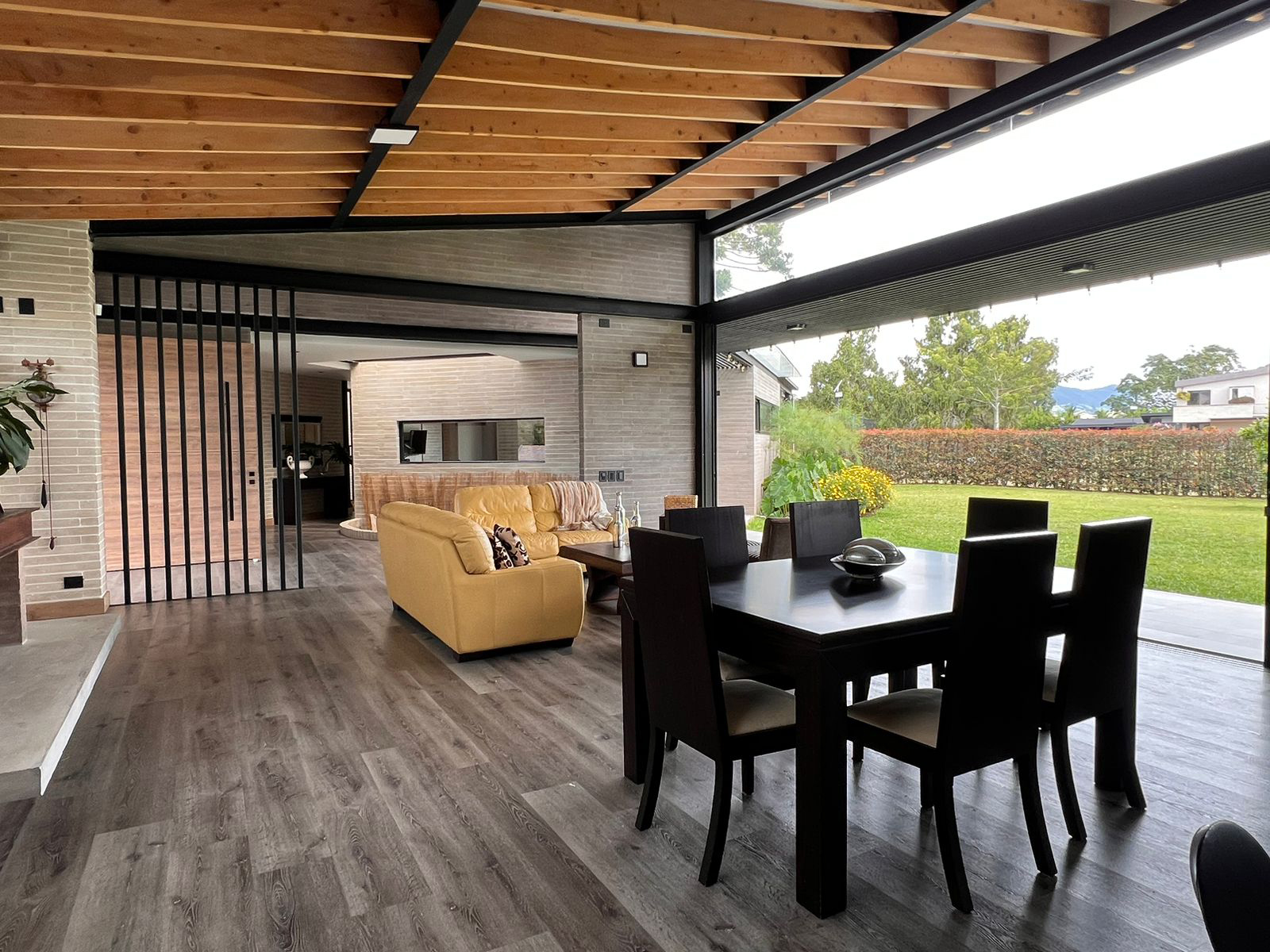 Casa en arriendo en La Alhambra, El Carmen de Viboral · foto 3 de 19