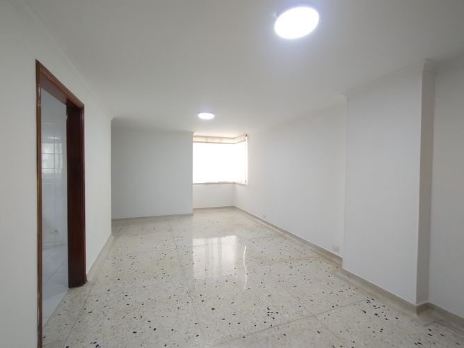 Apartamento de 3 alcobas en venta en Altos De Riomar, Barranquilla, 93 m² · foto 4 de 17