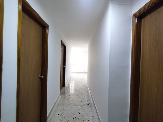 Apartamento de 3 alcobas en venta en Altos De Riomar, Barranquilla, 93 m² · foto 5 de 17