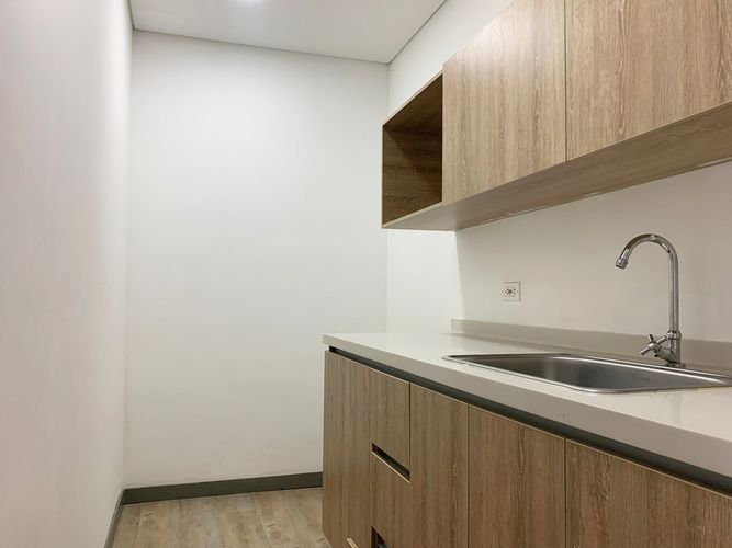 Oficina en arriendo en La Aguacatala, Medellín, 65 m² · foto 6 de 10