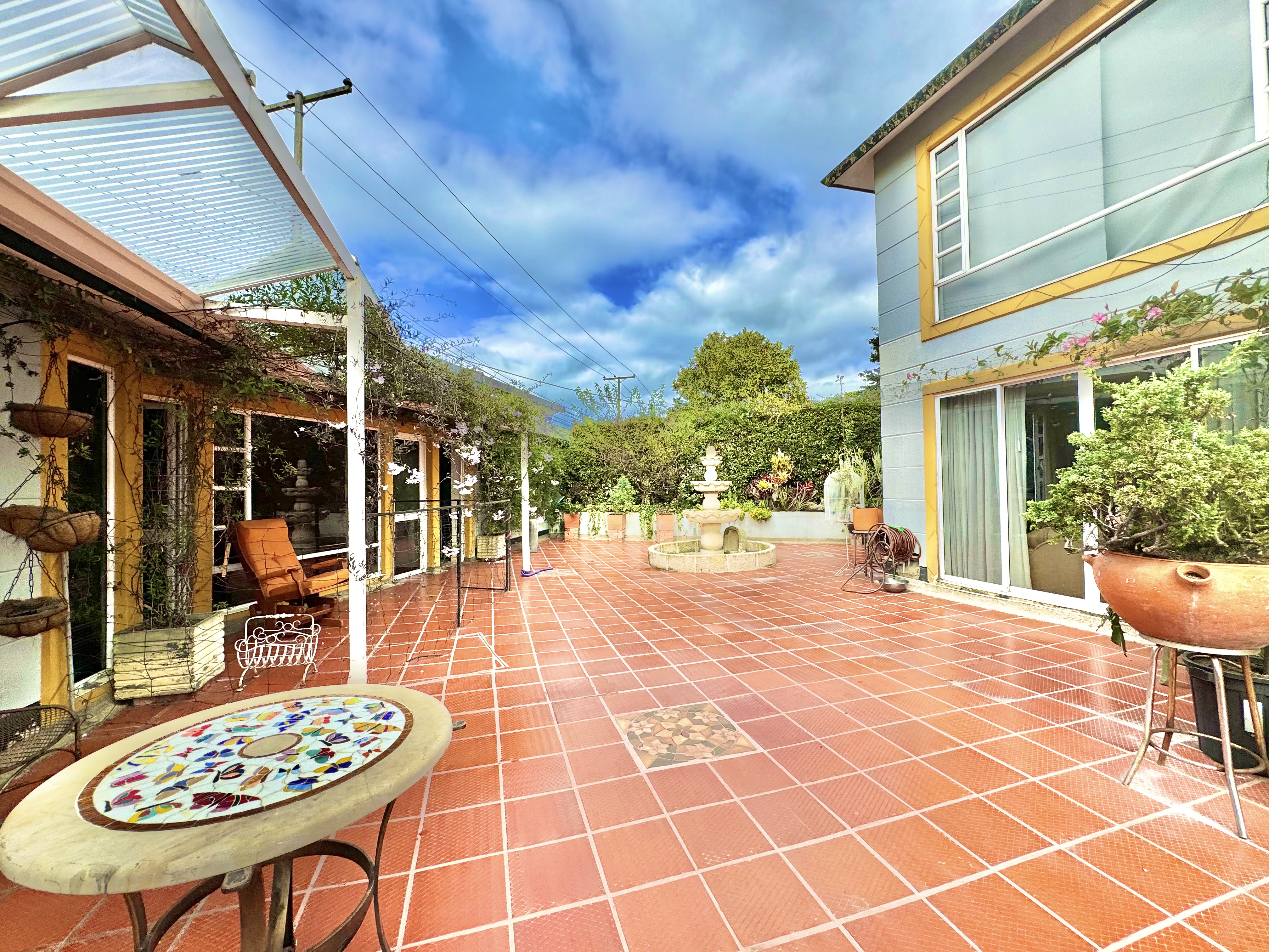 Casa en venta en San Jose De Bavaria, Bogotá · foto 4 de 24