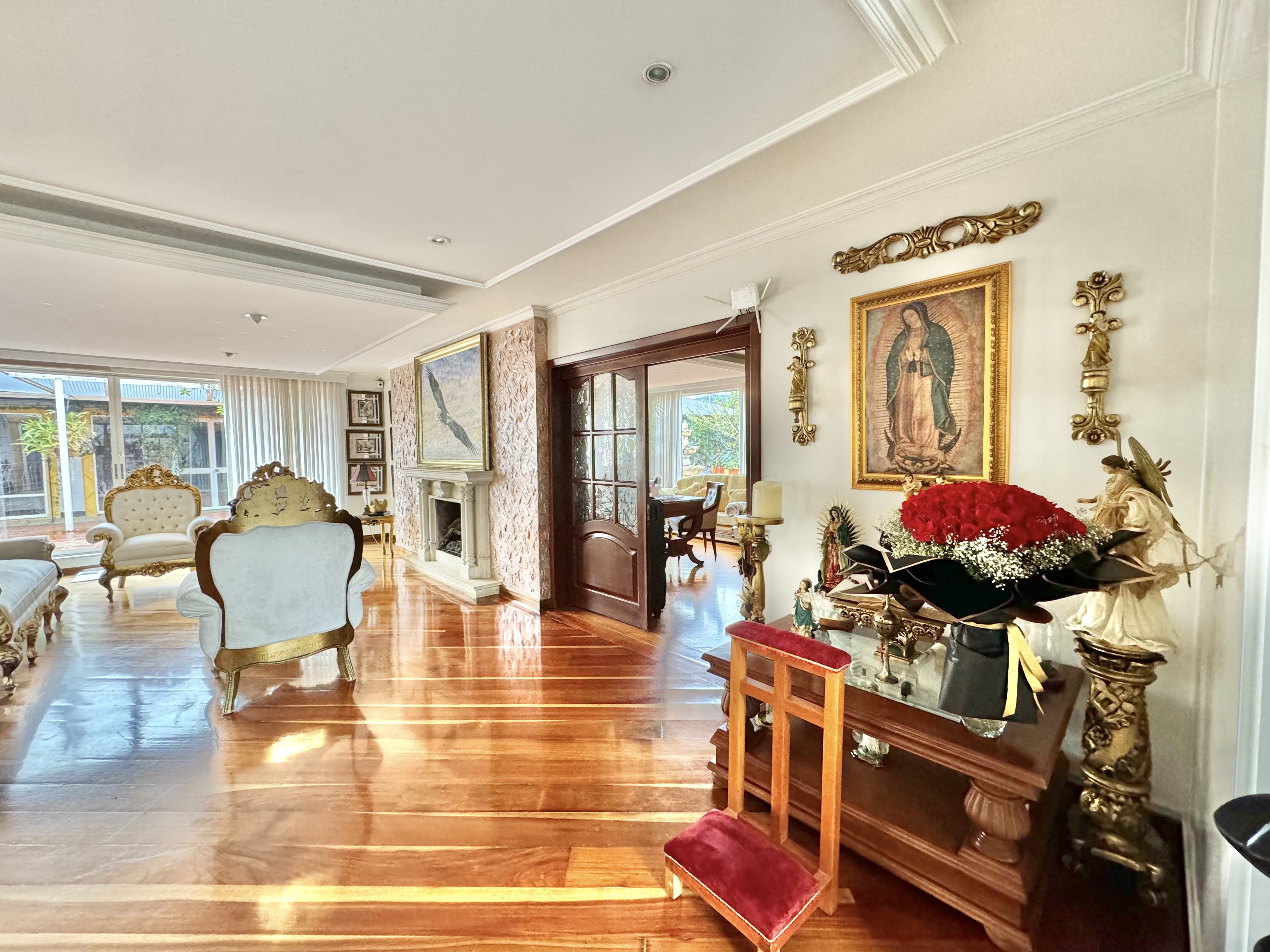Casa en venta en San Jose De Bavaria, Bogotá · foto 7 de 24