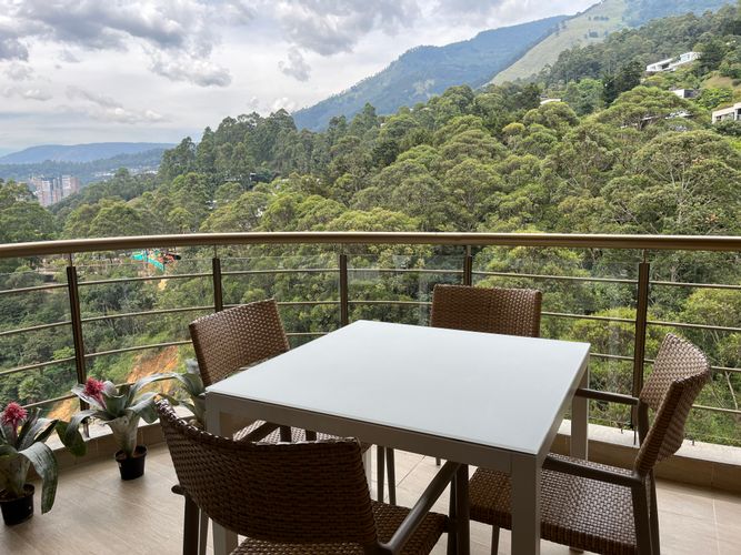 Apartamento de 3 alcobas en venta en La Calera, Medellín, 380 m² · foto 15 de 24