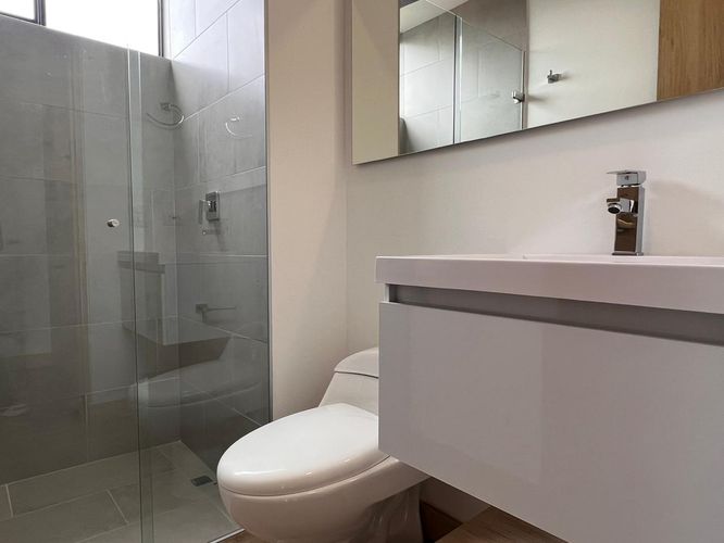 Apartamento de 3 alcobas en arriendo en El Porvenir, Rionegro, 173 m² · foto 15 de 16