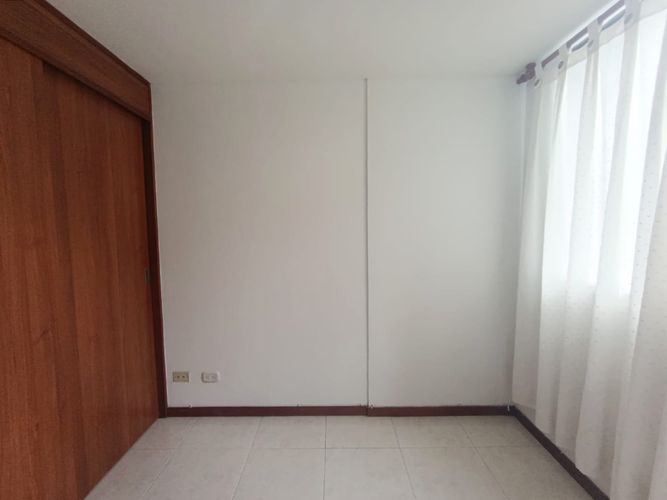 Apartamento de 3 alcobas en arriendo en Loma De Los Gonzalez, Medellín, 90 m² · foto 12 de 16