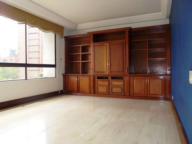 Apartamento de 4 alcobas en arriendo en Alejandria, Medellín, 452 m² · foto 13 de 20
