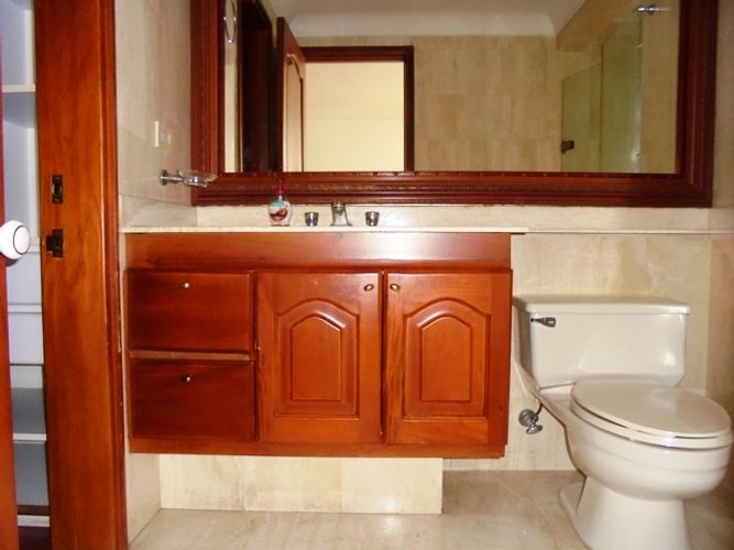 Apartamento de 4 alcobas en arriendo en Alejandria, Medellín, 452 m² · foto 18 de 20