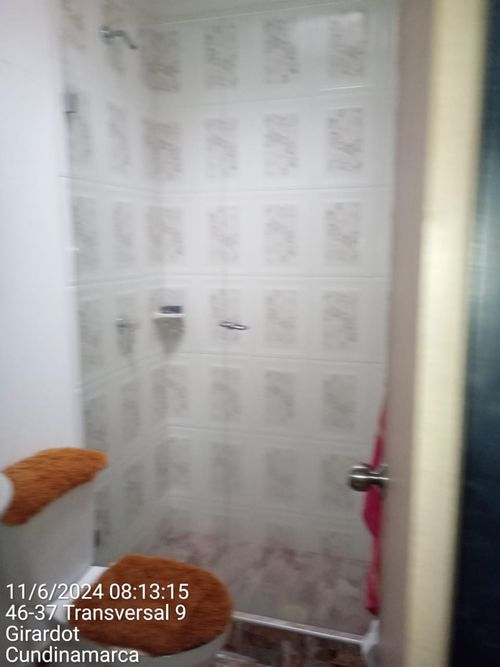 Casa de 3 alcobas en venta en Portachuelo, Girardot, 63 m² · foto 5 de 15