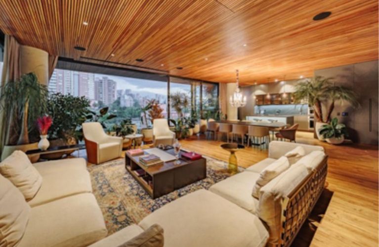 Apartamento de 2 alcobas en arriendo en Provenza, Medellín, 240 m² · foto 3 de 12