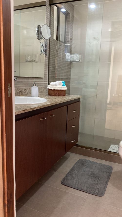 Casa de 3 alcobas en venta en San Lucas, Envigado, 227 m² · foto 7 de 13
