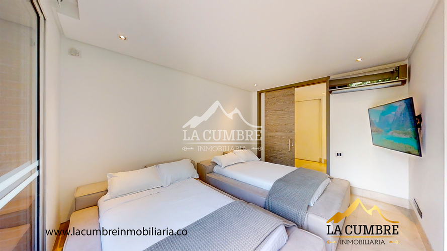 Apartamento de 4 alcobas en venta en El Tesoro, Medellín, 713 m² · foto 17 de 20