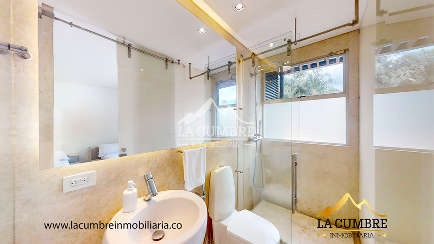Apartamento de 4 alcobas en venta en El Tesoro, Medellín, 713 m² · foto 18 de 20