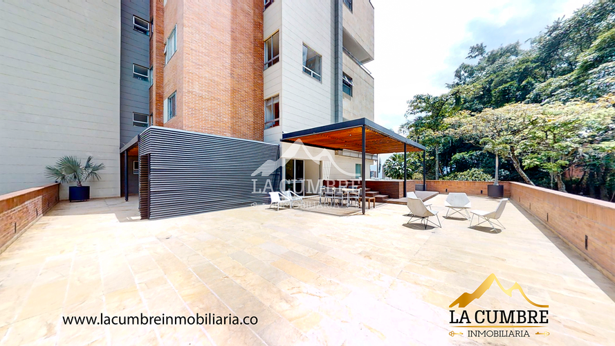 Apartamento de 4 alcobas en venta en El Tesoro, Medellín, 713 m² · foto 19 de 20