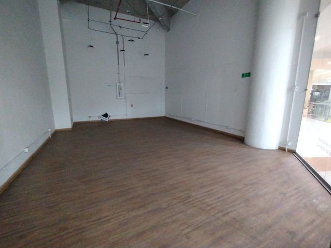Local en venta en Ub. Terreros, Soacha, 50 m² · foto 2 de 5