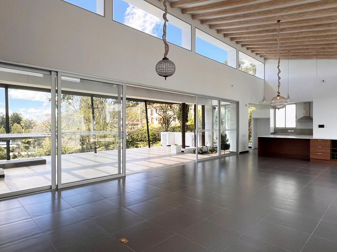 Casa de 3 alcobas en venta en El Porvenir, Rionegro, 430 m² · foto 3 de 19