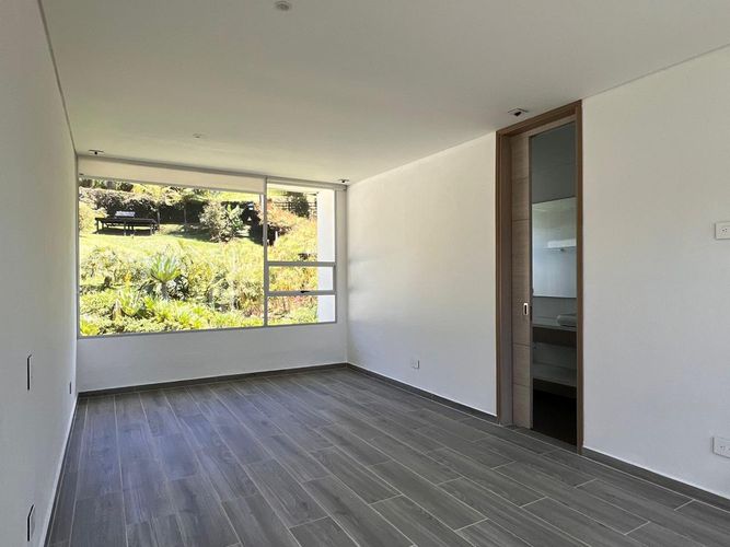 Casa de 3 alcobas en venta en El Porvenir, Rionegro, 430 m² · foto 9 de 19