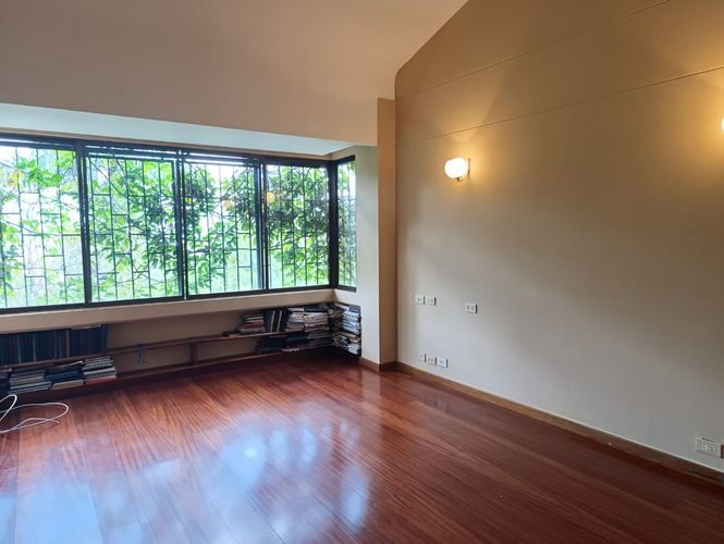 Casa en venta en El Tesoro, Medellín, 220 m² · foto 8 de 20