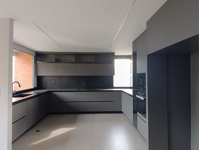 Apartamento de 3 alcobas en venta en La Calera, Medellín, 440 m² · foto 13 de 20
