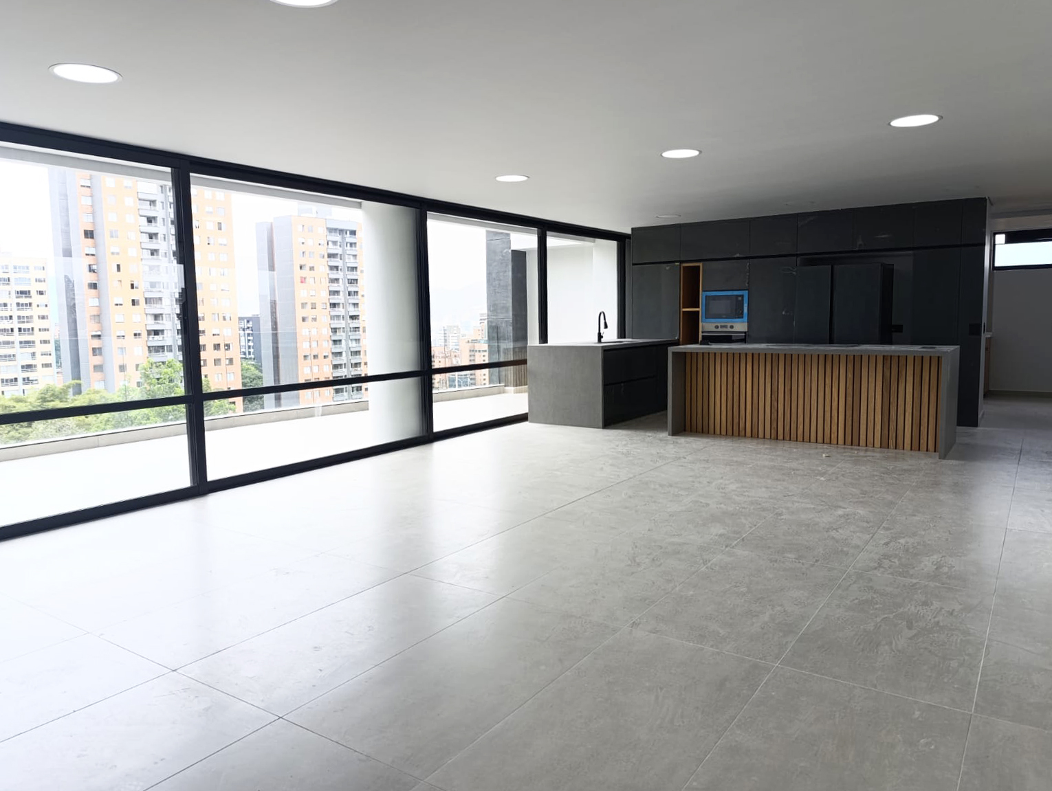 Apartamento en arriendo en La Florida, Medellín · foto 2 de 19