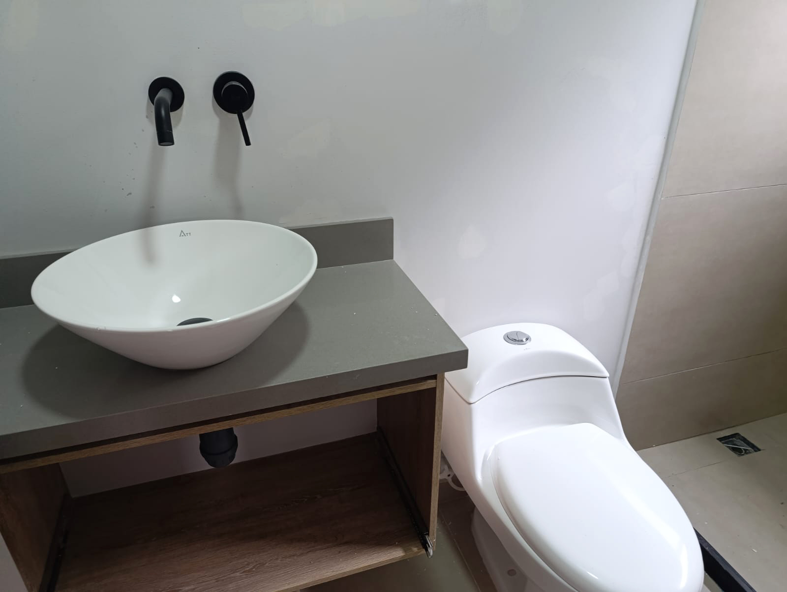 Apartamento en arriendo en La Florida, Medellín · foto 6 de 19