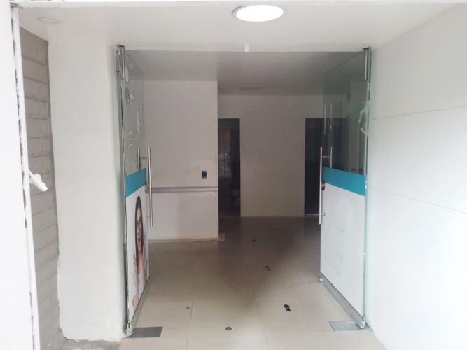 Consultorio en arriendo en Laureles, Medellín, 1300 m² · foto 3 de 20