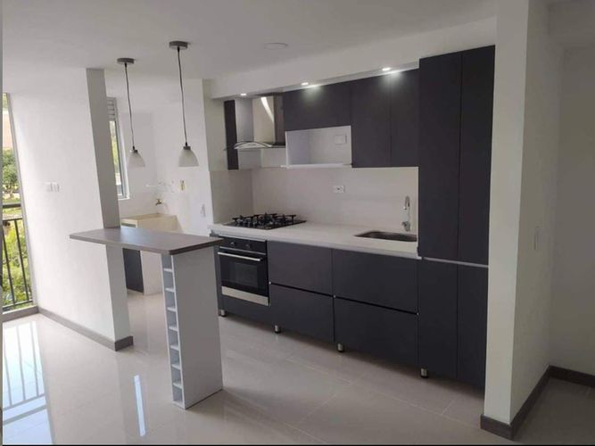 Apartamento de 3 alcobas en venta en La Doctora, Sabaneta, 55 m² · foto 16 de 24