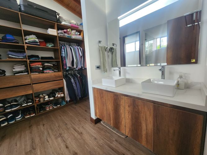 Casa de 3 alcobas en venta en Llano Grande, Rionegro, 174 m² · foto 10 de 16