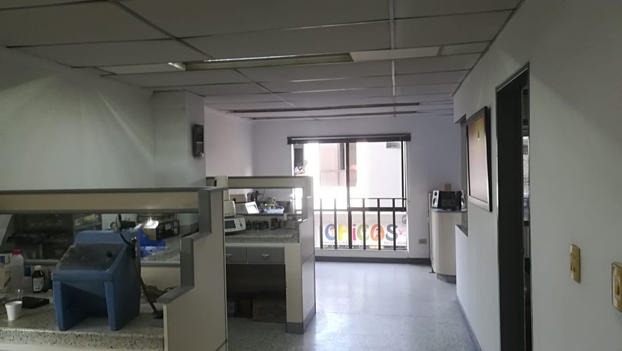Local en venta en Sector Lago Uribe, Pereira, 66 m² · foto 3 de 17