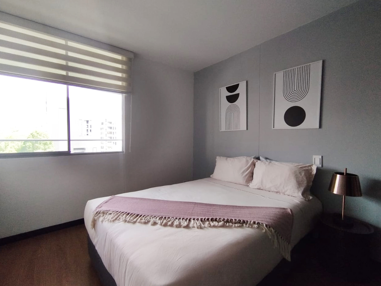 Apartamento en arriendo en Las Lomas No.1, Medellín · foto 10 de 15