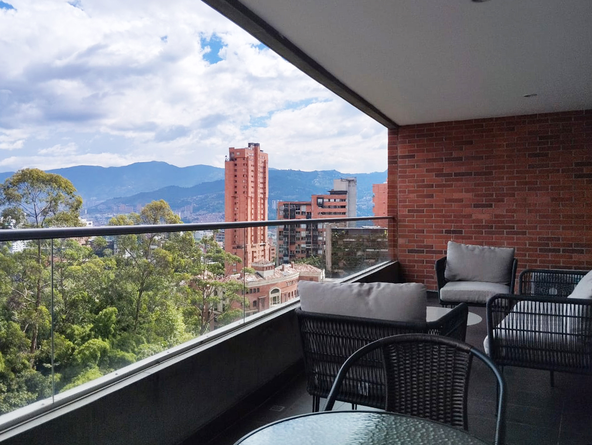Apartamento en arriendo en Las Lomas No.1, Medellín · foto 15 de 15