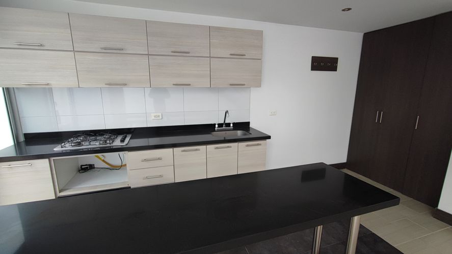 Apartaestudio en venta en Cable, Manizales, 68 m² · foto 4 de 17