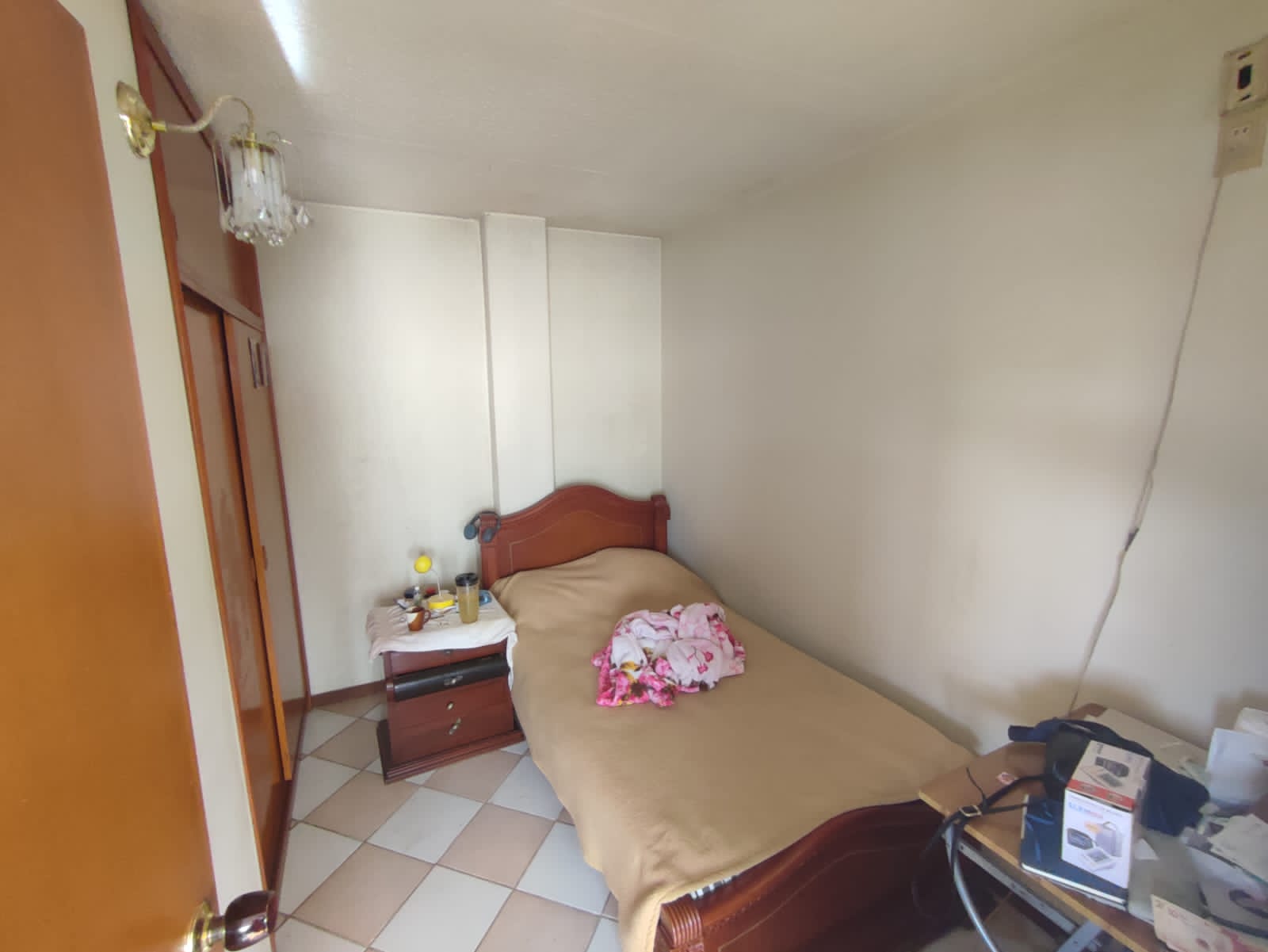 Casa en venta en Lago Timiza, Bogotá · foto 6 de 12