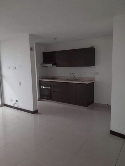 Apartamento de 2 alcobas en venta en Entre Amigos, Sabaneta, 56 m² · foto 5 de 6
