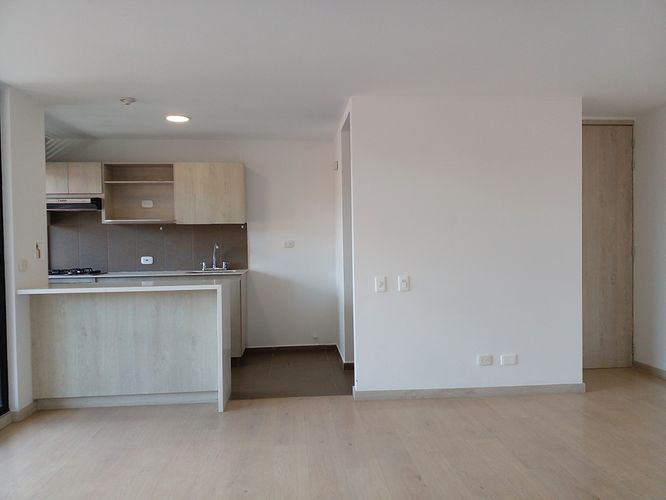 Apartamento de 3 alcobas en venta en El Retiro, 80 m² · foto 3 de 20